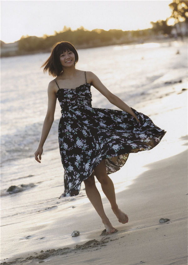 星名美怜1ST写真集《MIREITOPIA》高清全本[136P] 日系套图-第2张