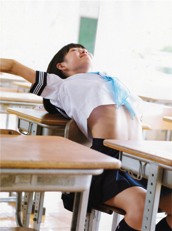 渡边美优纪1ST写真集《みる神》高清全本[169P] 日系套图-第4张