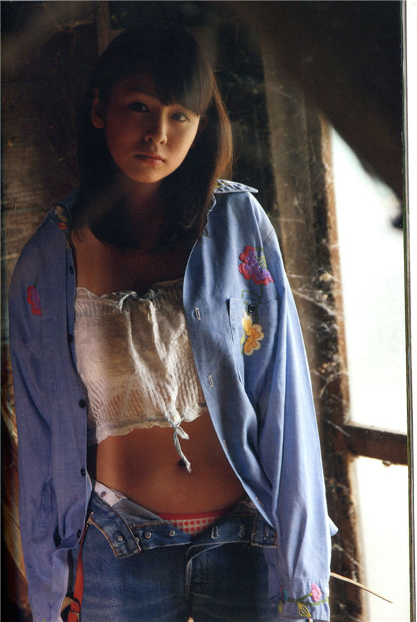 菅谷梨沙子写真集《梨想》高清全本[90P] 日系套图-第6张