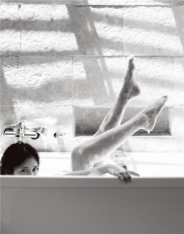 松田るか1ST写真集《RUKA / LUCA》高清全本[156P] 日系套图-第6张