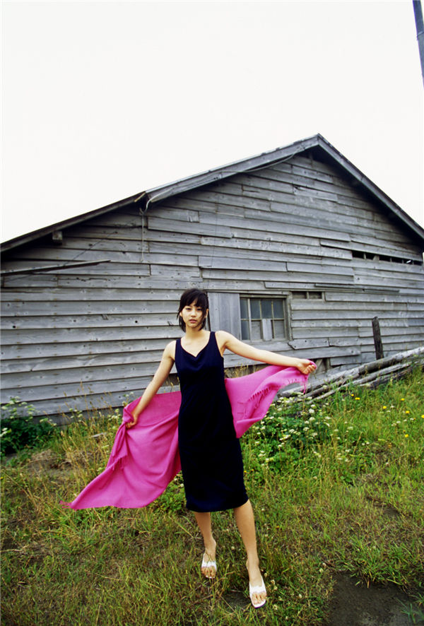 堀北真希写真集《Nomura’s Eye No.286》高清全本[103P] 日系套图-第5张