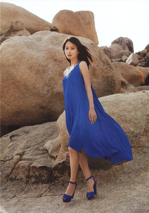 堀北真希写真集《Dramatic》高清全本[136P] 日系套图-第2张