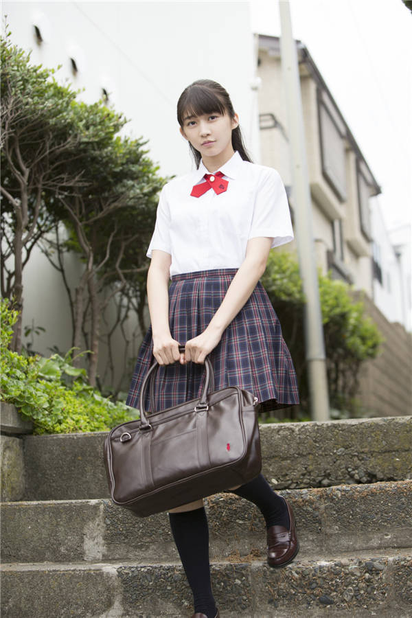 牧野真莉爱写真集《Hello! Project Digital Books Vol.154 牧野真莉愛》高清全本[100P] 日系套图-第4张