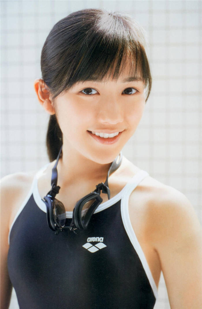 渡边麻友写真集《最后の制服》高清全本[256P] 日系套图-第5张