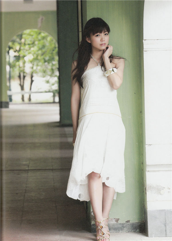 三森铃子1ST写真集《みもりんっ》高清全本[100P] 日系套图-第2张