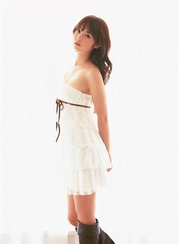 佐佐木希写真集《[VYJ] 2007.12 佐々木希『世界一かわいい五人姉妹』》高清全本[88P+1V] 日系套图-第3张