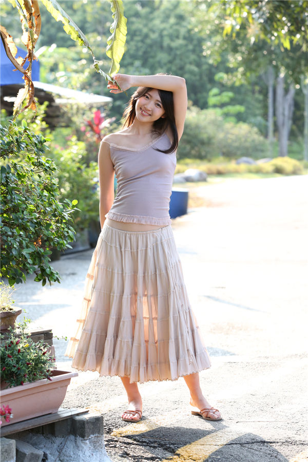 铃木爱理写真集《Hello! Project Digital Books Vol.123》高清全本[110P] 日系套图-第2张