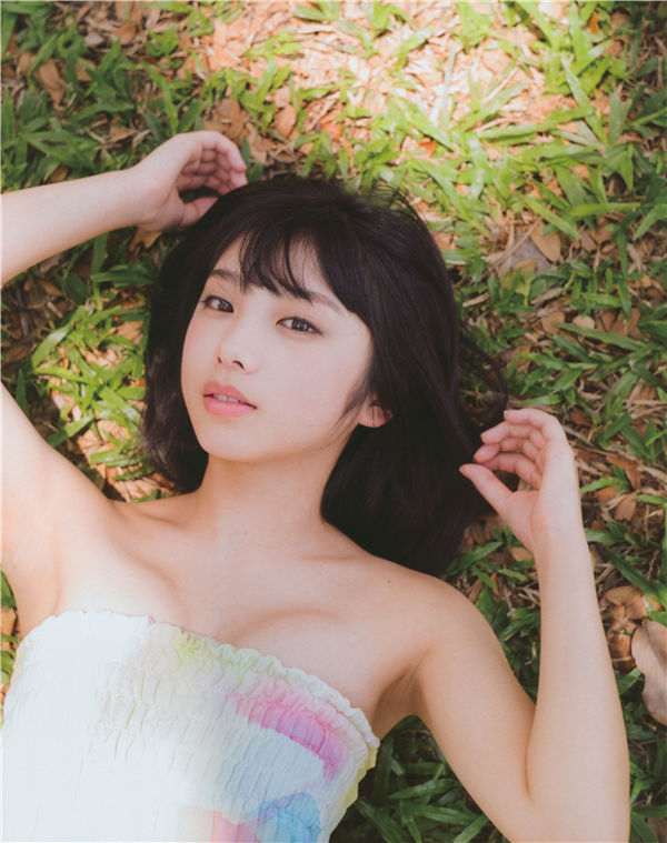 与田祐希写真集《日向の温度》高清全本[109P] 日系套图-第4张