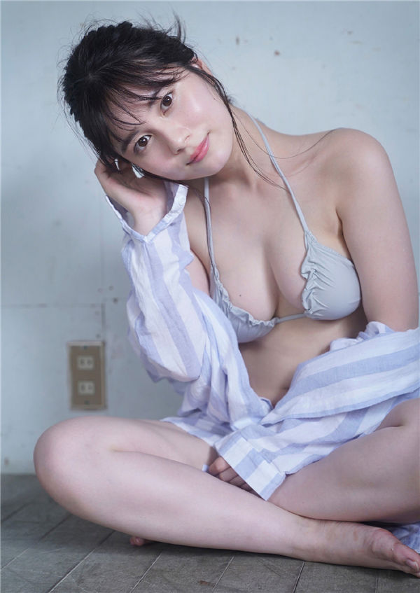 大久保樱子写真集《さくら七変化》高清全本[39P] 日系套图-第5张