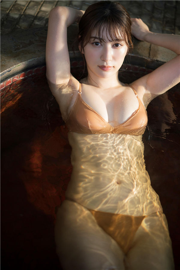 雪平莉左写真集《さざ波が聞こえる》高清全本[58P] 日系套图-第3张