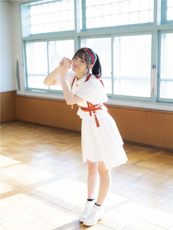 [图片3]-黑崎菜菜子写真集《少女の卒業》高清全本[40P]插图-猩猩智库-提供高质量的日系写真！