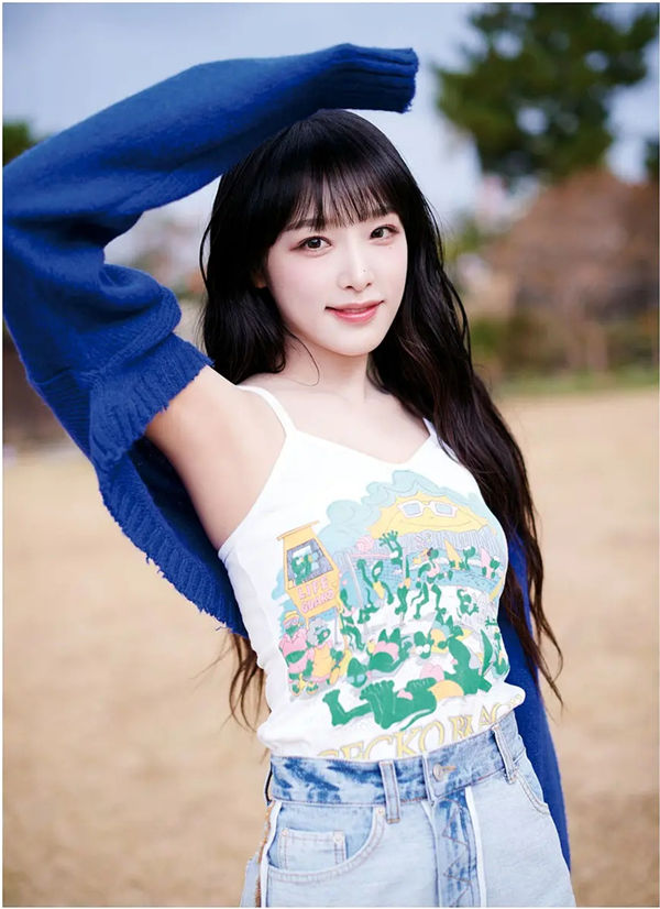 [图片7]-崔叡娜1ST写真集《YENA》高清全本[118P]插图-猩猩智库-提供高质量的日系写真！