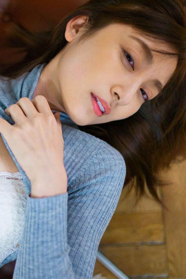 [图片1]-熊田曜子写真集《甘えさせてくれますか？》高清全本[74P]插图-猩猩智库-提供高质量的日系写真！