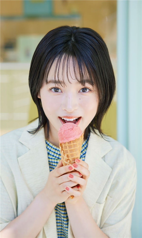 [图片3]-大熊和奏写真集《INNOCENCE》高清全本[50P]插图-猩猩智库-提供高质量的日系写真！