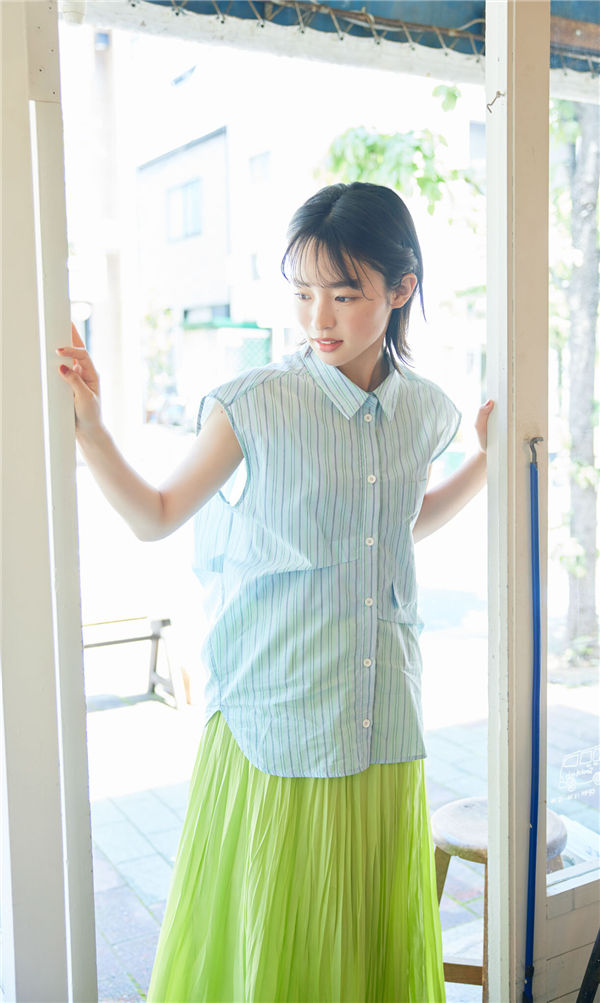 [图片5]-大熊和奏写真集《INNOCENCE》高清全本[50P]插图-猩猩智库-提供高质量的日系写真！