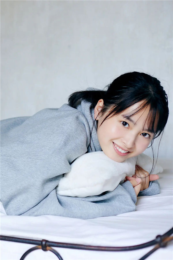 [图片4]-饭沼爱写真集《WHITE graph デジタル写真集》高清全本[54P]插图-猩猩智库-提供高质量的日系写真！