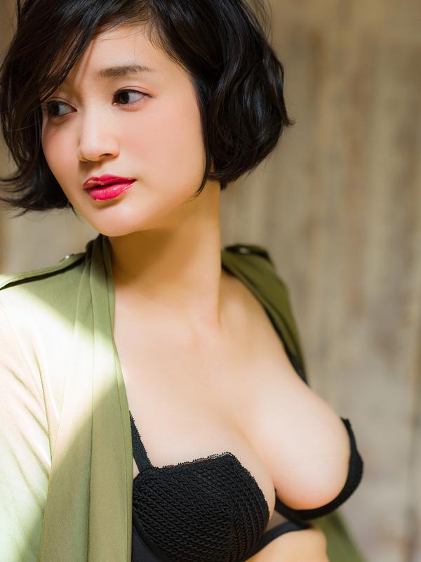 [图片5]-出口亚梨沙写真集《あ・か・ん…… [sabra net e》高清全本[56P]插图-猩猩智库-提供高质量的日系写真！