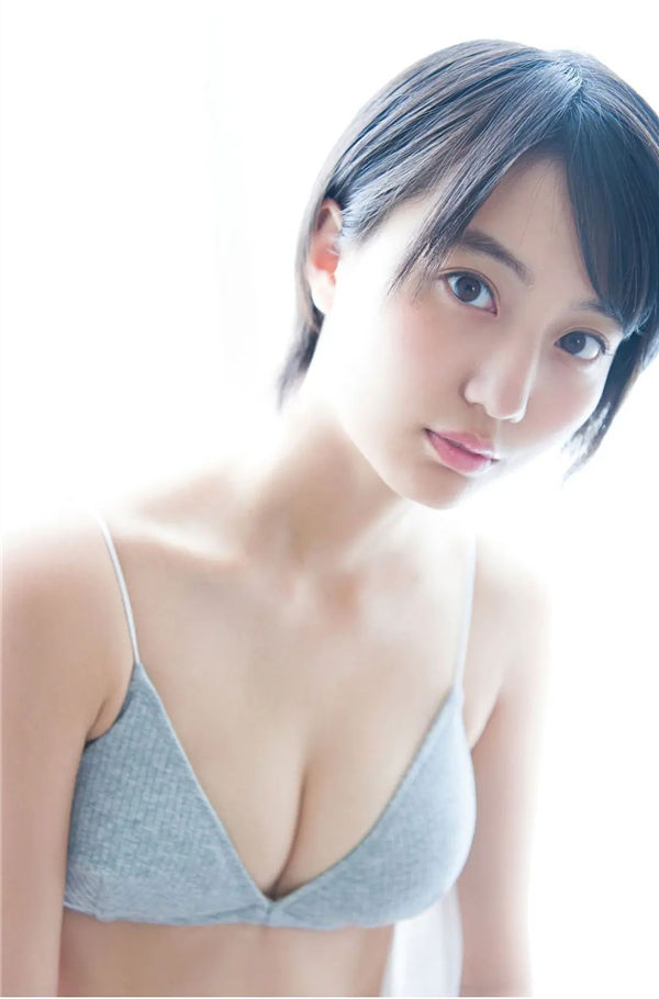 [图片4]-新井爱瞳写真集《19歳。東京。》高清全本[93P]插图-猩猩智库-提供高质量的日系写真！