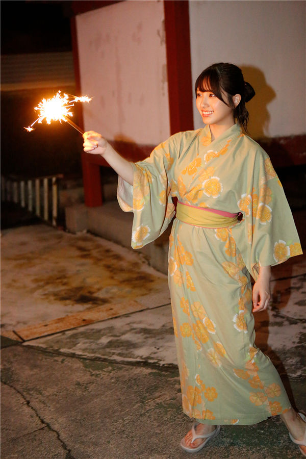 [图片4]-大和田南那写真集《続Private　前編》高清全本[86P]插图-猩猩智库-提供高质量的日系写真！