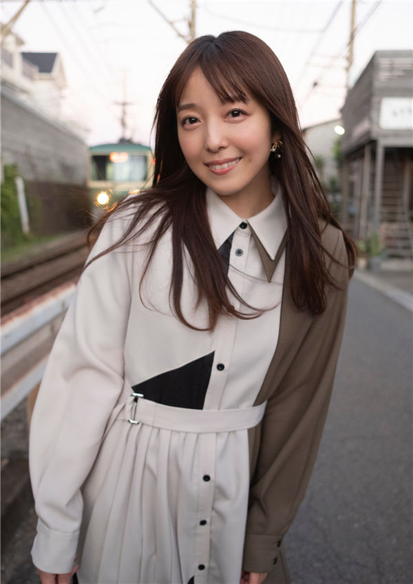 [图片4]-加藤英美里写真集《Enofilm》高清全本[65P]插图-猩猩智库-提供高质量的日系写真！