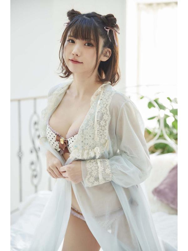 [图片6]-Enako写真集《ピンクシュガー (ヤングキング)》高清全本[35P]插图-猩猩智库-提供高质量的日系写真！