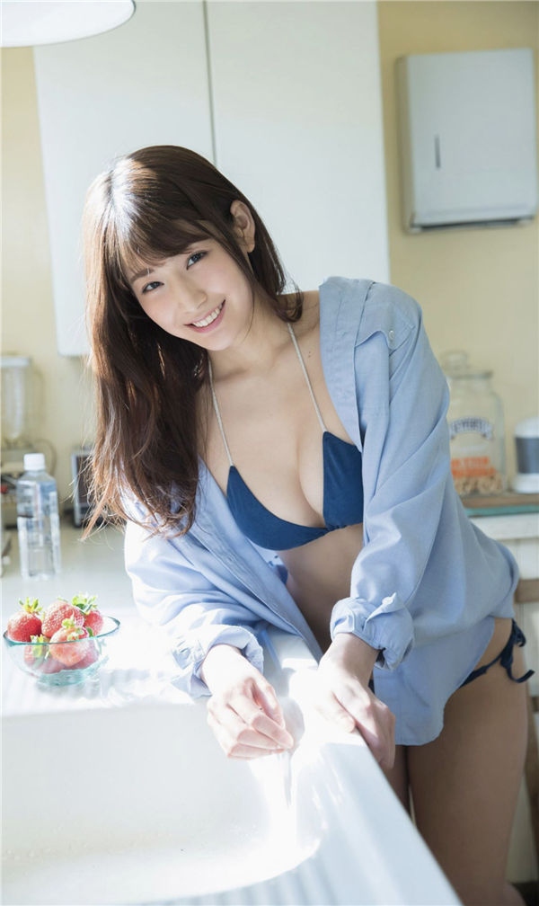 [图片2]-沢すみれ写真集《スマイルクイーン》高清全本[48P]插图-猩猩智库-提供高质量的日系写真！