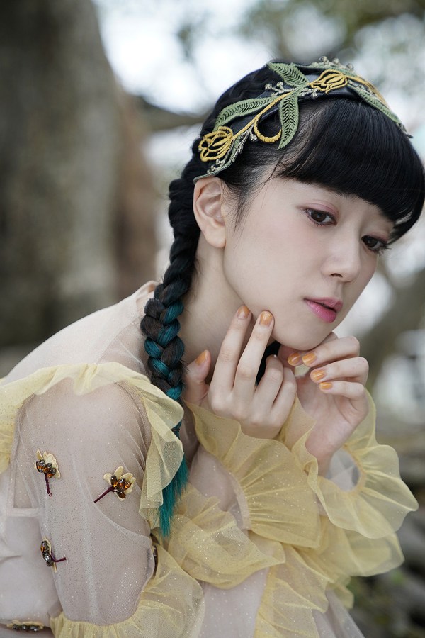 [图片3]-工藤晴香写真集《９１０ｈｒ－ｙｅｌｌｏｗ－》高清全本[88P]插图-猩猩智库-提供高质量的日系写真！