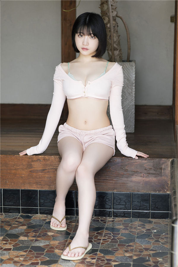 [图片2]-根本凪写真集《凪待ち　ｖｏｌ．３》高清全本[121P]插图-猩猩智库-提供高质量的日系写真！