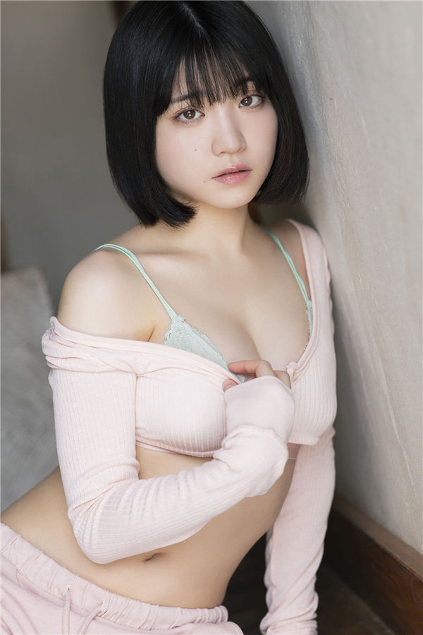 [图片3]-根本凪写真集《凪待ち　ｖｏｌ．３》高清全本[121P]插图-猩猩智库-提供高质量的日系写真！