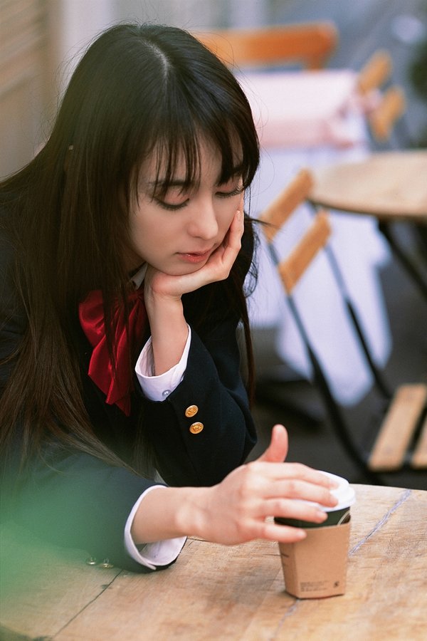 [图片3]-秋山莉奈写真集《キミの素颜こつそりのぞいちやいま？？？》高清全本[58P]插图-猩猩智库-提供高质量的日系写真！