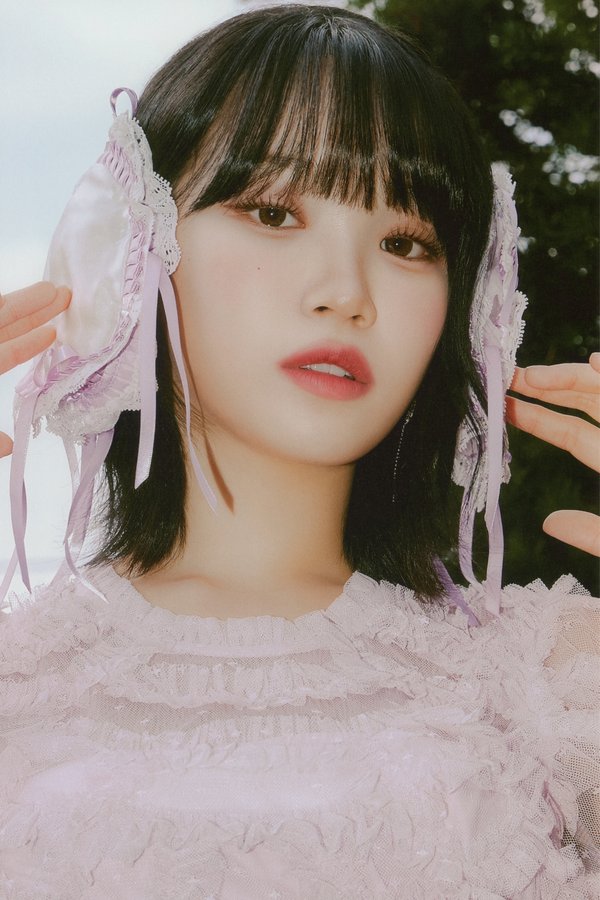 [图片3]-LE SSERAFIMM写真集《DICON ISSUE N°14》高清全本[170P]插图-猩猩智库-提供高质量的日系写真！