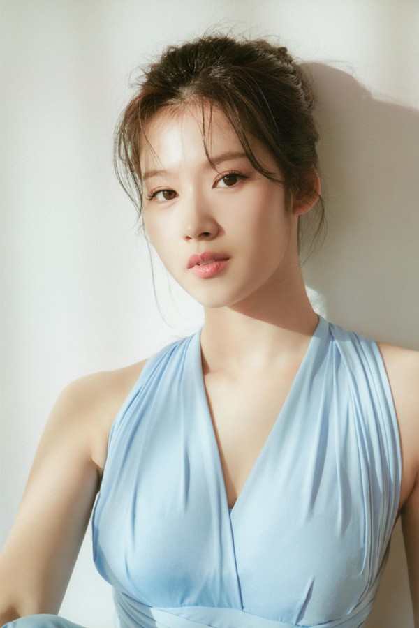 [图片2]-凑崎纱夏写真集《Yes, I am Sana.》高清全本[221P]插图-猩猩智库-提供高质量的日系写真！