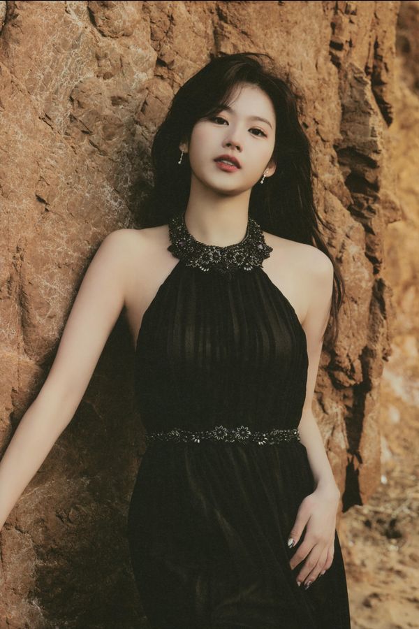 [图片8]-凑崎纱夏写真集《Yes, I am Sana.》高清全本[221P]插图-猩猩智库-提供高质量的日系写真！