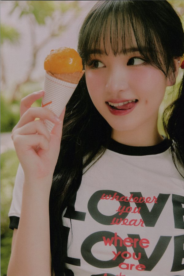 [图片6]-IVE写真集《A DREAMY DAY》高清全本[206P]插图-猩猩智库-提供高质量的日系写真！