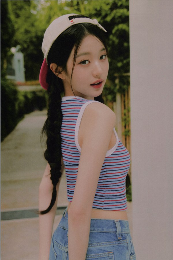 [图片7]-IVE写真集《A DREAMY DAY》高清全本[206P]插图-猩猩智库-提供高质量的日系写真！