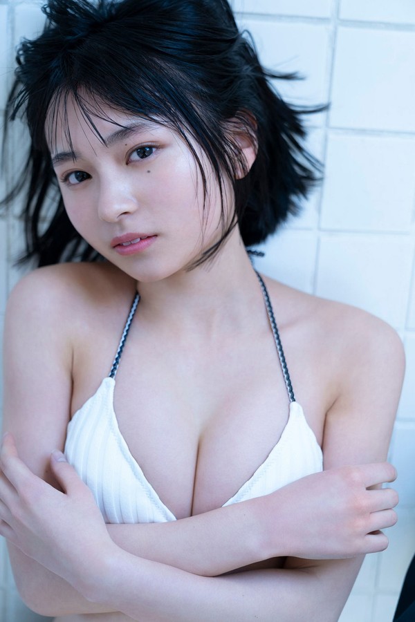 [图片6]-桐原美月写真集《ヤンマガアザーっす！＜ＹＭ２０２１年１５号未公開カット＞》高清全本[39P]插图-猩猩智库-提供高质量的日系写真！