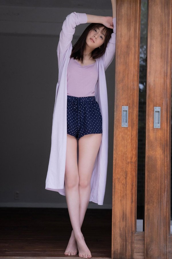 [图片3]-贵岛明日香写真集《Smile Tomorrow》高清全本[50P]插图-猩猩智库-提供高质量的日系写真！