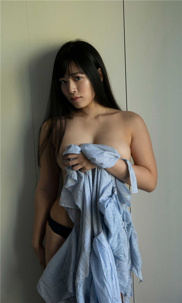 [图片4]-東雲うみ写真集《ニュータイプ二刀流グラドル》高清全本[40P]插图-猩猩智库-提供高质量的日系写真！