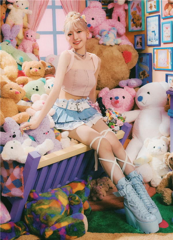 [图片6]-NiziU写真集《Press Play》高清全本[70P]插图-猩猩智库-提供高质量的日系写真！