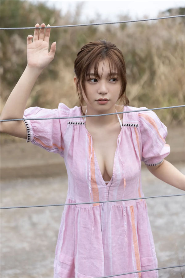 [图片2]-长月翠写真集《抱きしめたい♡ 全カット》高清全本[71P]插图-猩猩智库-提供高质量的日系写真！