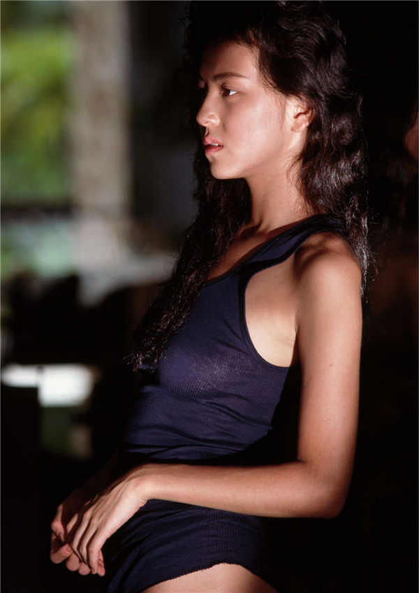 [图片6]-杉本彩写真集《素足のアイドルたち》高清全本[22P]插图-猩猩智库-提供高质量的日系写真！