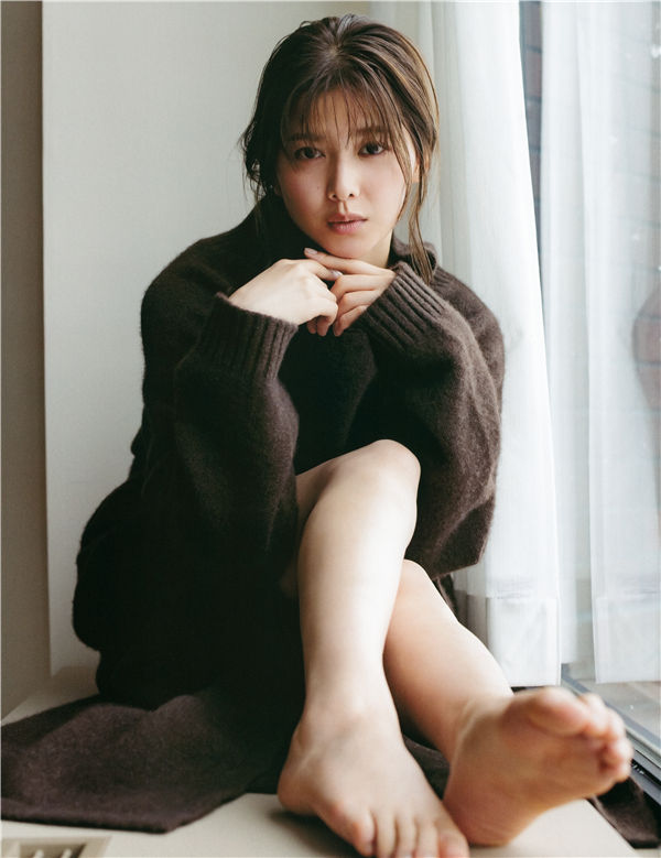 [图片2]-渡边理佐写真集《卒業メモリアルブック 抱きしめたくなる瞬間》高清全本[129P]插图-猩猩智库-提供高质量的日系写真！