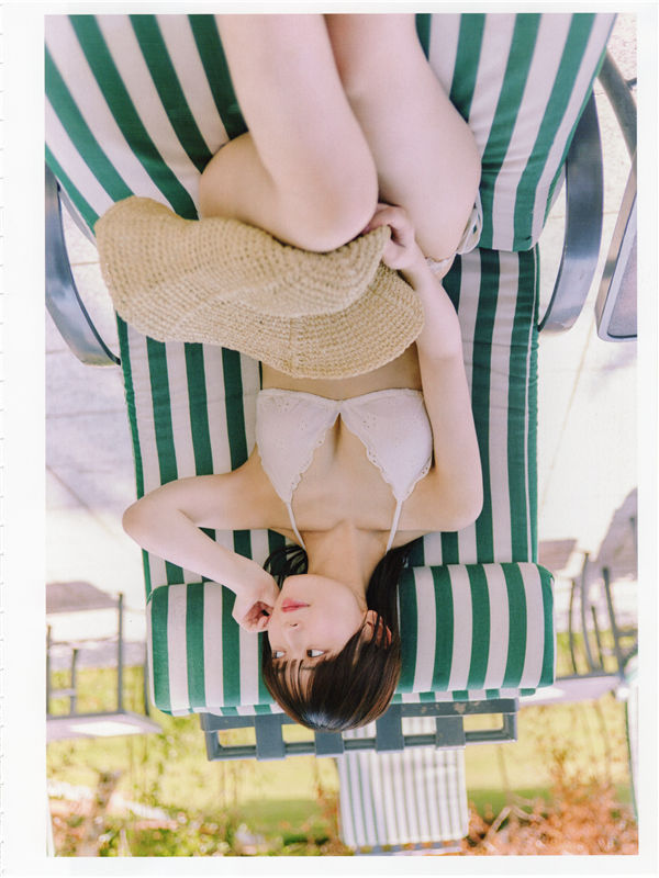 [图片2]-岩本莲加1ST写真集《いたずらな風》高清全本[150P]插图-猩猩智库-提供高质量的日系写真！