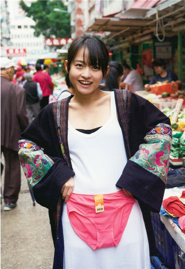 [图片9]-伊藤万理华1ST写真集《エトランゼ》高清全本[105P]插图-猩猩智库-提供高质量的日系写真！