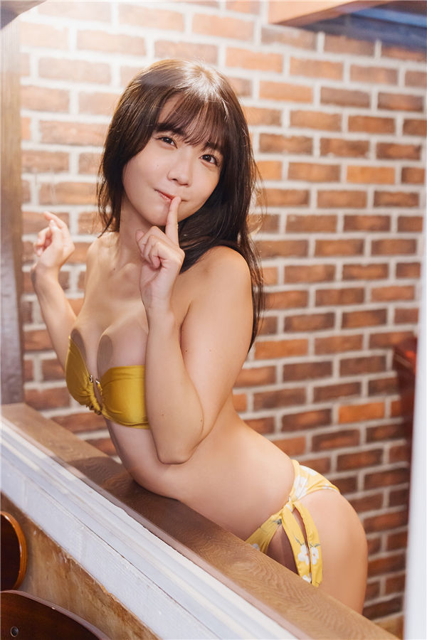 [图片2]-天羽希纯写真集《こっち見ていいよ》高清全本[48P]插图-猩猩智库-提供高质量的日系写真！