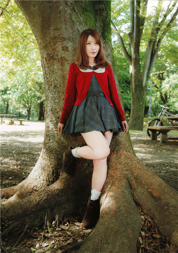 [图片2]-内田彩写真集《Pretty&Loud years》高清全本[135P]插图-猩猩智库-提供高质量的日系写真！