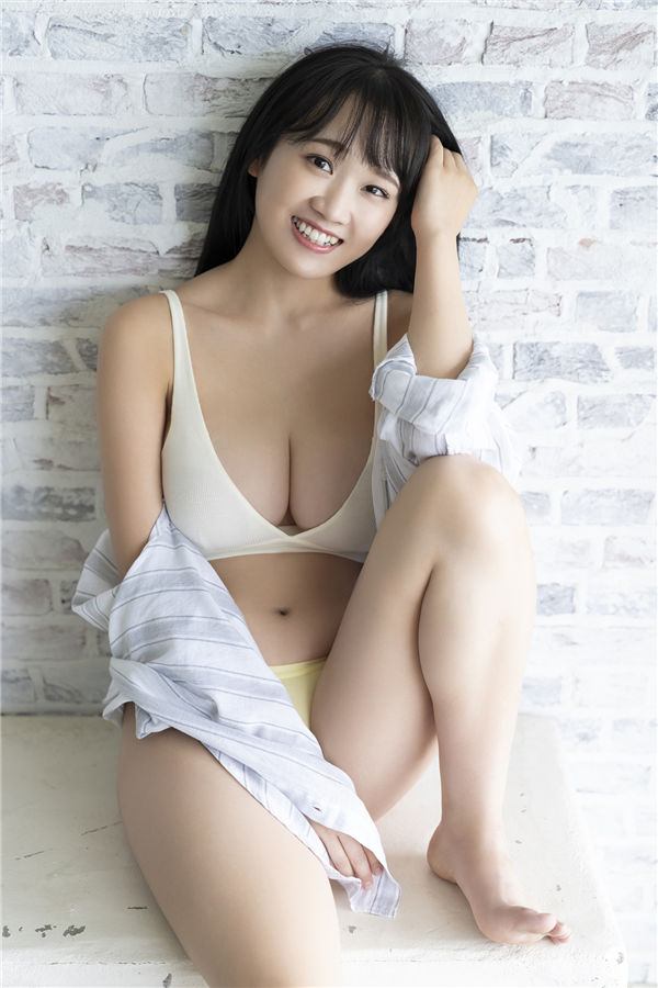 [图片5]-奥村梨穗写真集《奇跡の神乳 vol．1》高清全本[54P]插图-猩猩智库-提供高质量的日系写真！