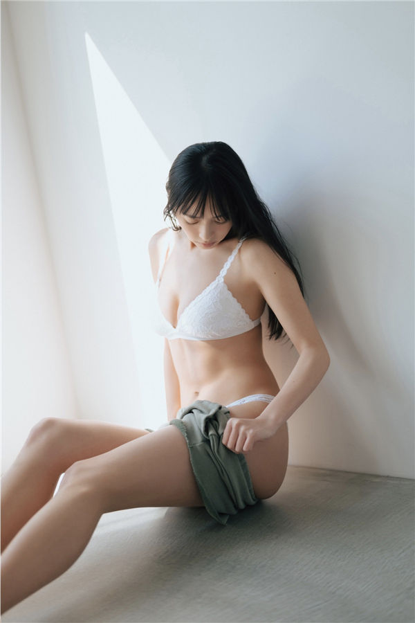 [图片3]-大槻りこ写真集《朝陽と…》高清全本[62P]插图-猩猩智库-提供高质量的日系写真！