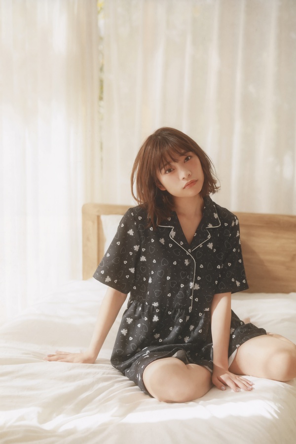 [图片3]-小山百代写真集《となり。》高清全本[117P]插图-猩猩智库-提供高质量的日系写真！