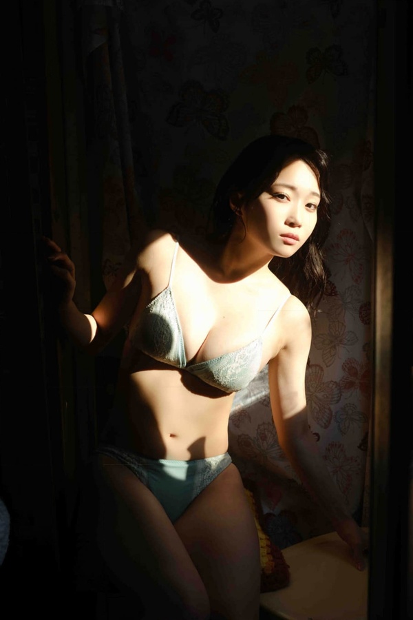 [图片3]-岸みゆ写真集《超小型女子の破壊力抜群ボディ》高清全本[53P]插图-猩猩智库-提供高质量的日系写真！